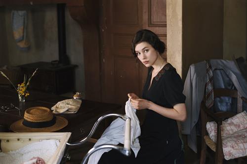 Astrid Berges-Frisbey