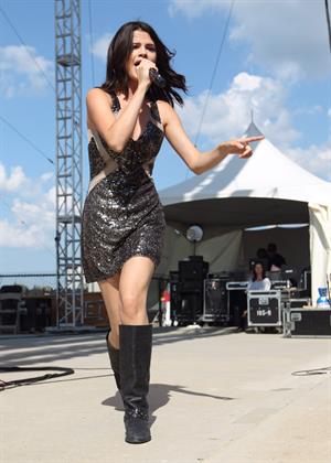 Selena Gomez performs at the Hoosier Lottery Grandstand in Indianapolis Indiana on August 15, 2010 