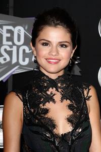 Selena Gomez 2011 MTV video music awards on August 28, 2011