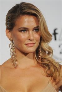 Bar Refaeli