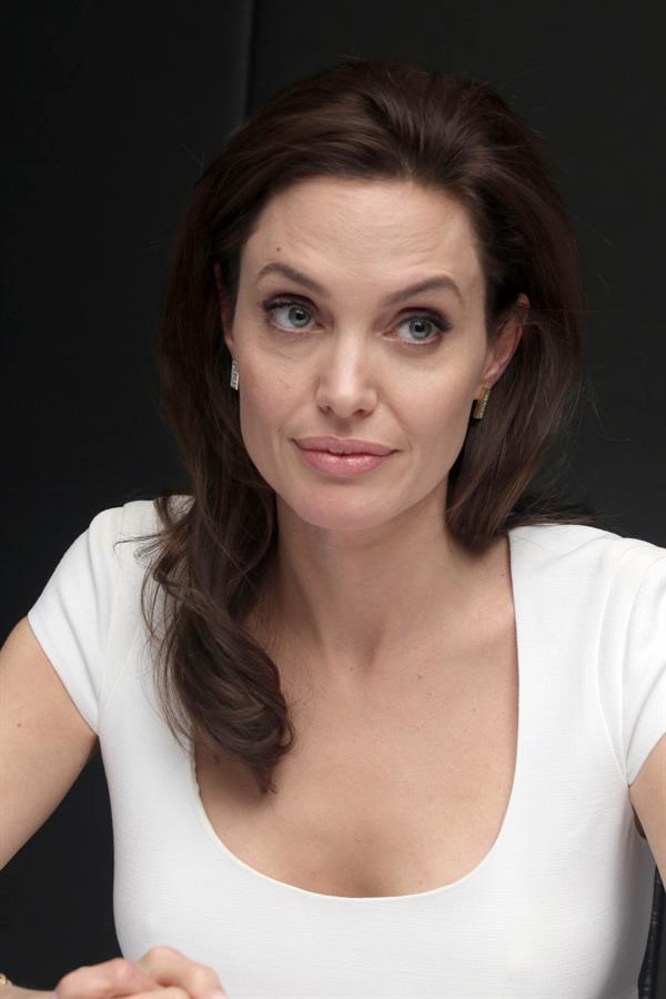 Angelina Jolie