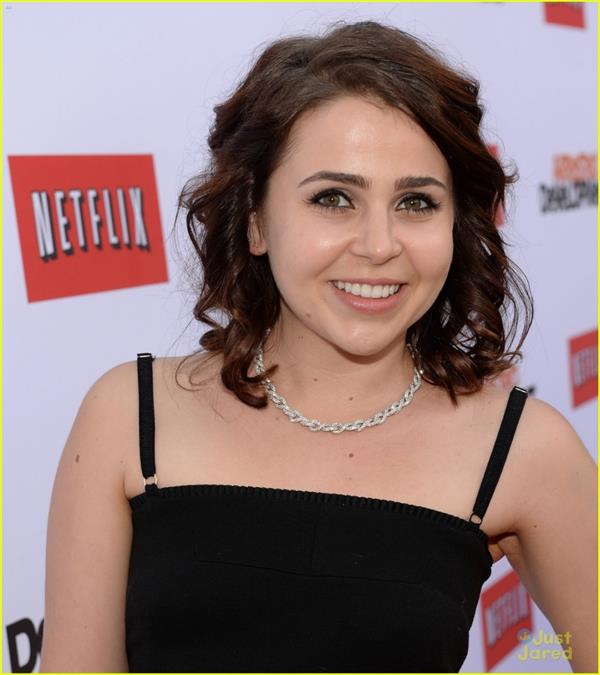 Mae Whitman