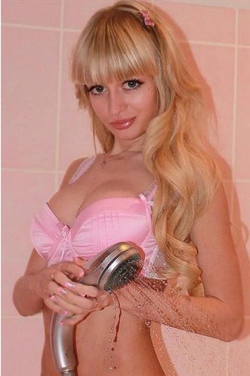 Angelica Kenova in lingerie