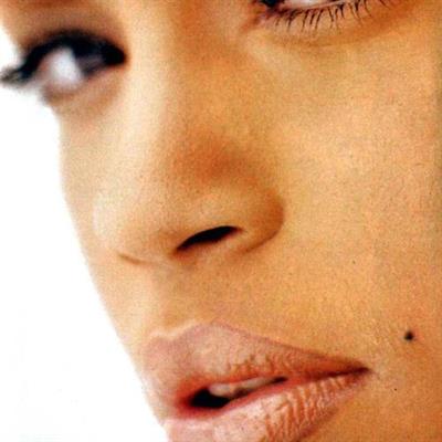 Faith Evans