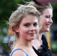 Rose McIver