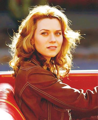Hilarie Burton
