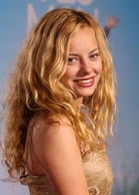 Bijou Phillips